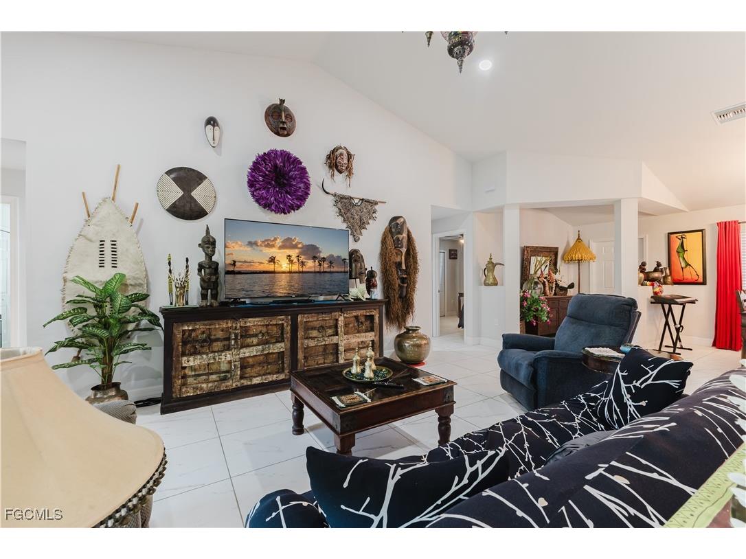 6131 Arbor Avenue Fort Myers FL 33905 2025004781 image7