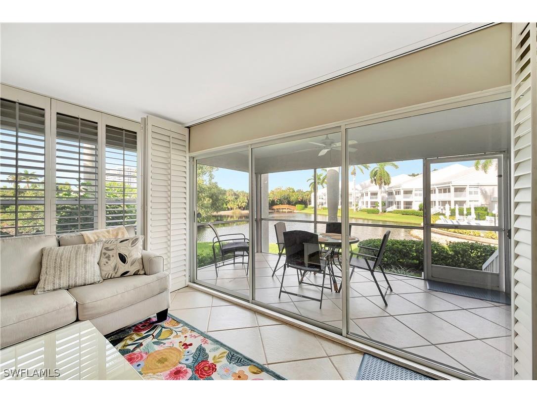 6131 Pelican Bay Boulevard #7 Naples FL 34108 226009176 image1