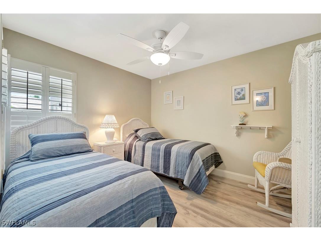 6131 Pelican Bay Boulevard #7 Naples FL 34108 226009176 image19