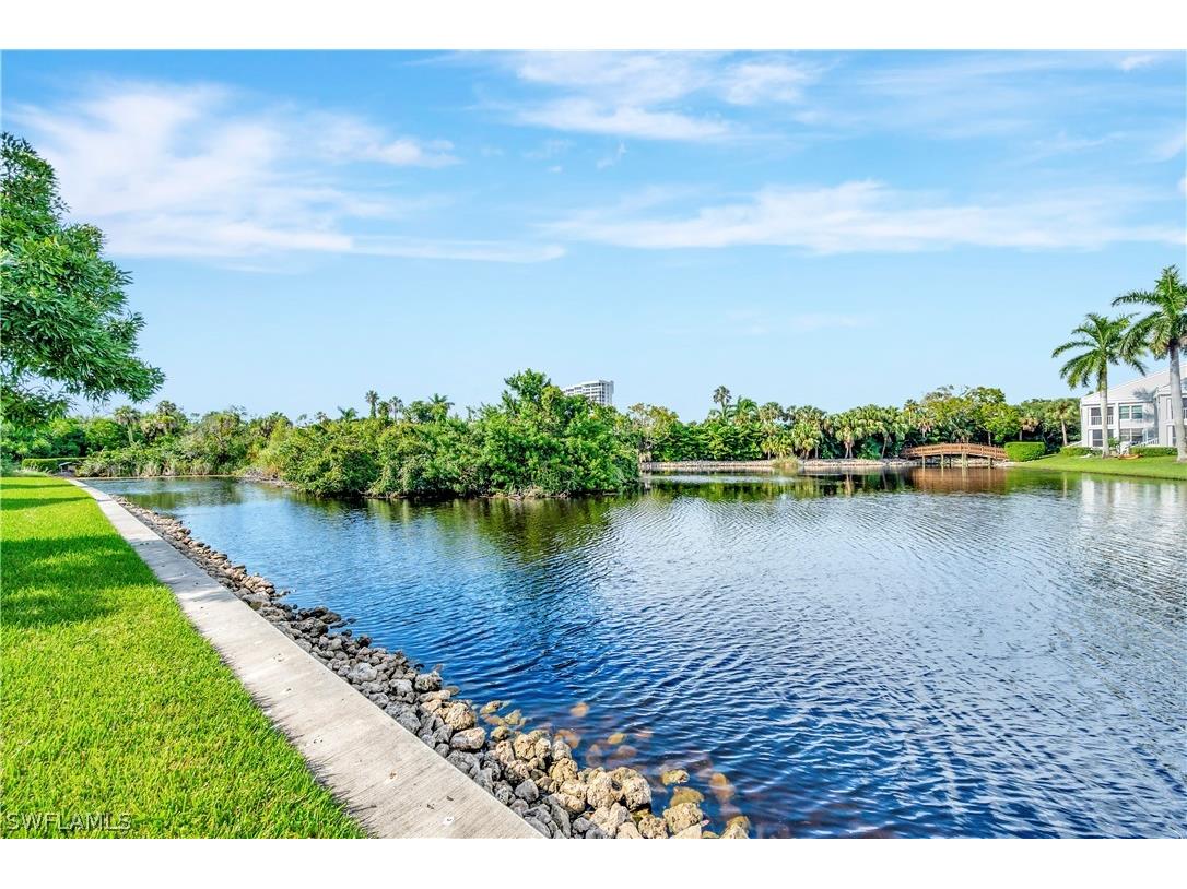 6131 Pelican Bay Boulevard #7 Naples FL 34108 226009176 image24