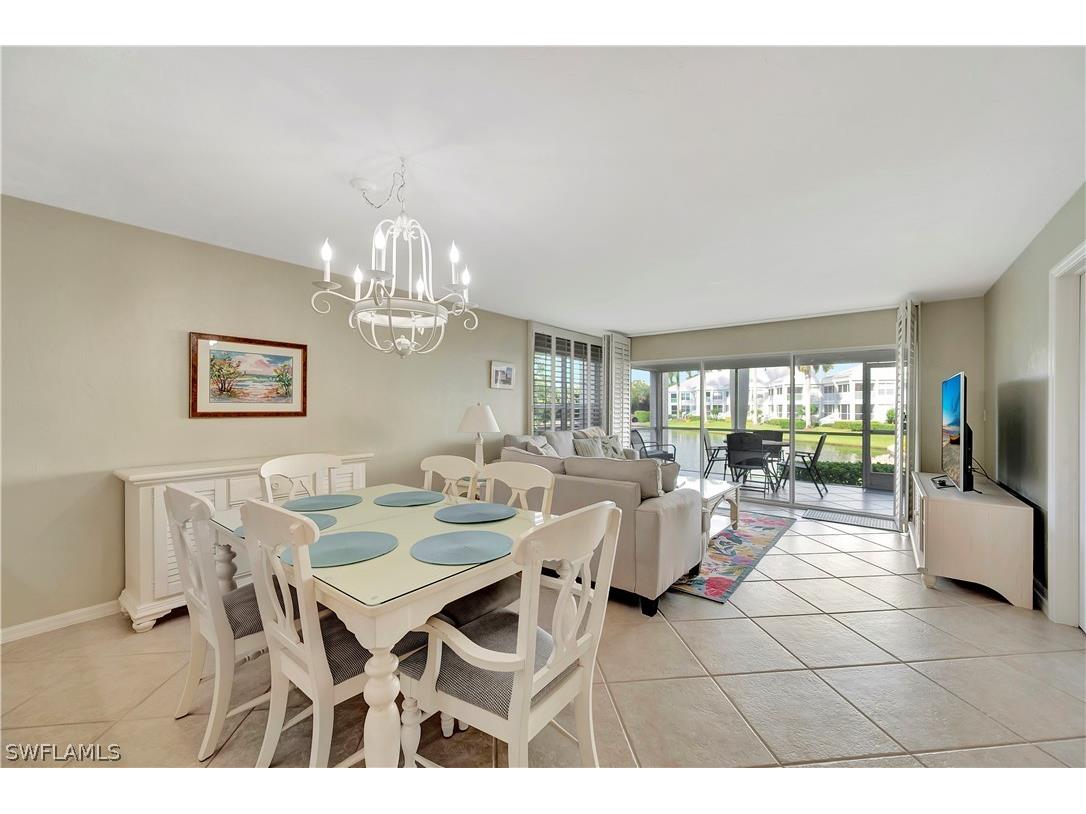 6131 Pelican Bay Boulevard #7 Naples FL 34108 226009176 image5