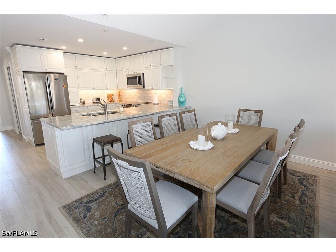 6131 Pelican Bay Boulevard #I4 Naples FL 34108 226021151 image5