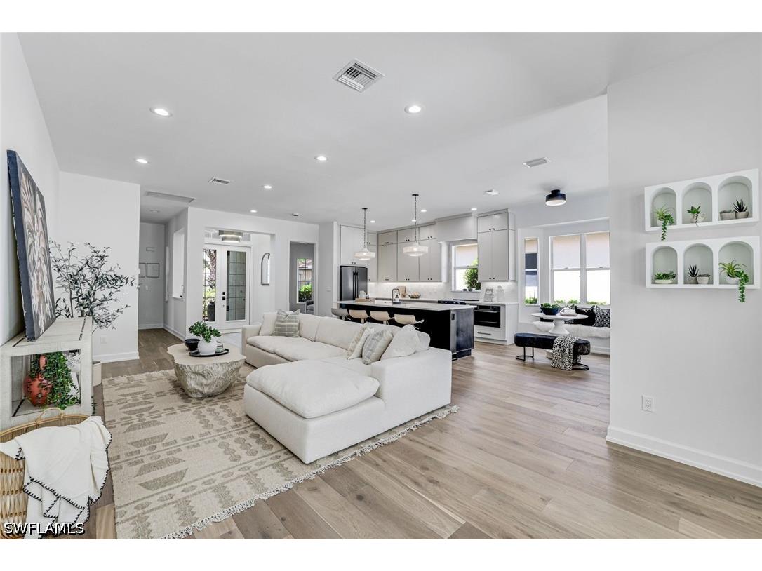 6132 Highwood Park Lane Naples FL 34110 226013410 image3