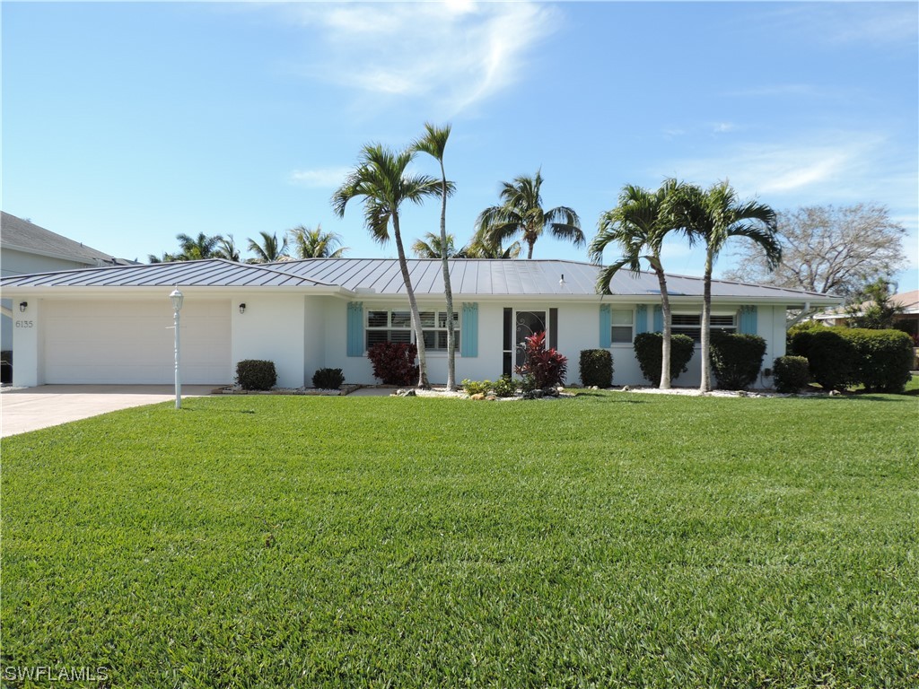 6135 Plumosa Avenue Fort Myers FL 33908 224018360 image1
