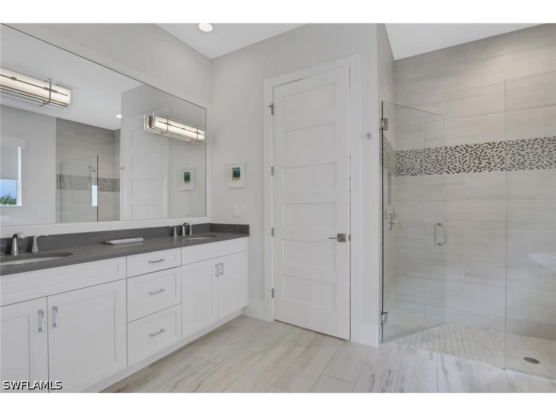 6136 Rodney Bay Lane Naples FL 34113 226022550 image14