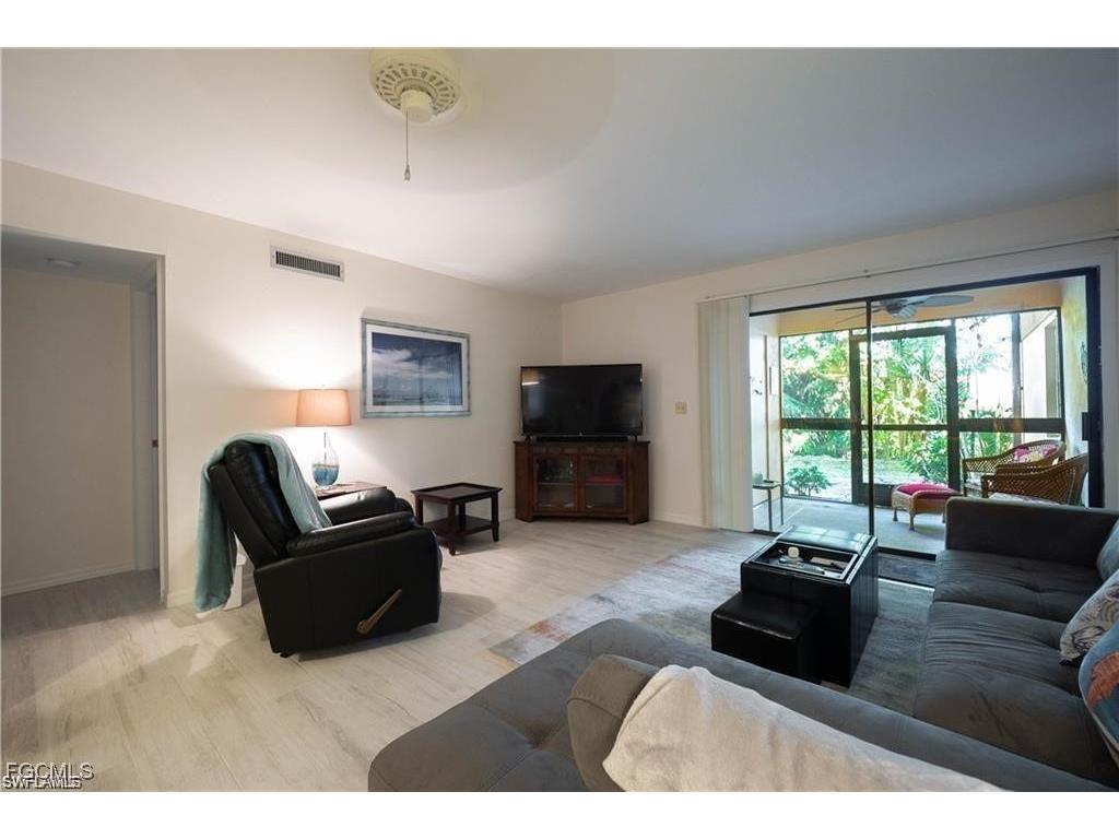 6136 Whiskey Creek Drive #505 Fort Myers FL 33919 2025020841 image4