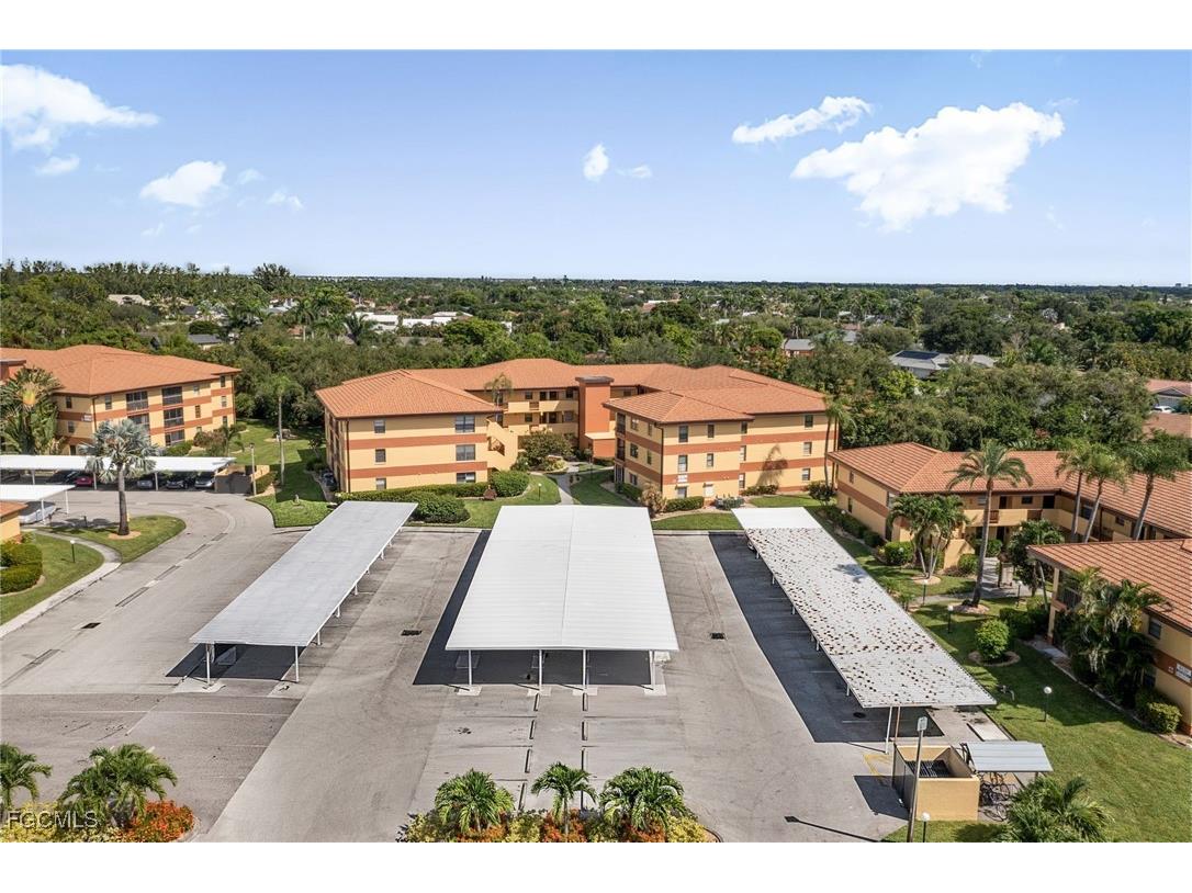 6136 Whiskey Creek Drive #518 Fort Myers FL 33919 2025004328 image3