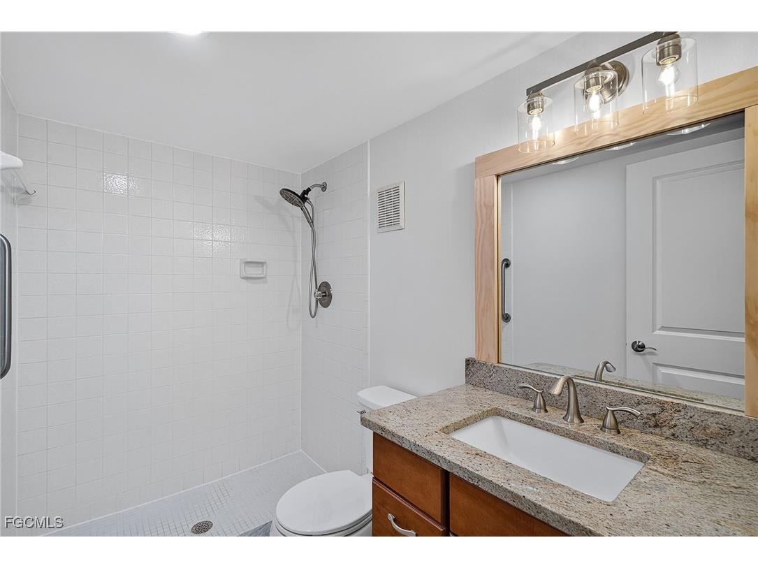 6136 Whiskey Creek Drive #518 Fort Myers FL 33919 2025004810 image18