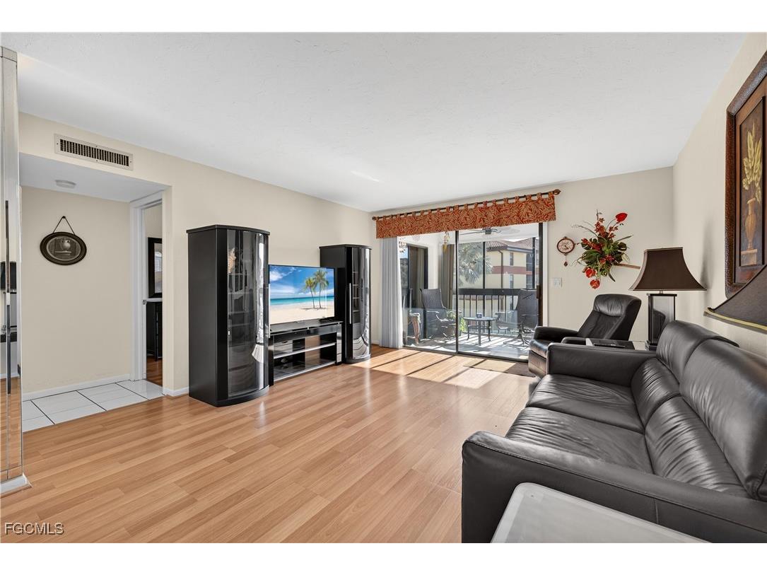 6136 Whiskey Creek Drive #520 Fort Myers FL 33919 2025021872 image11