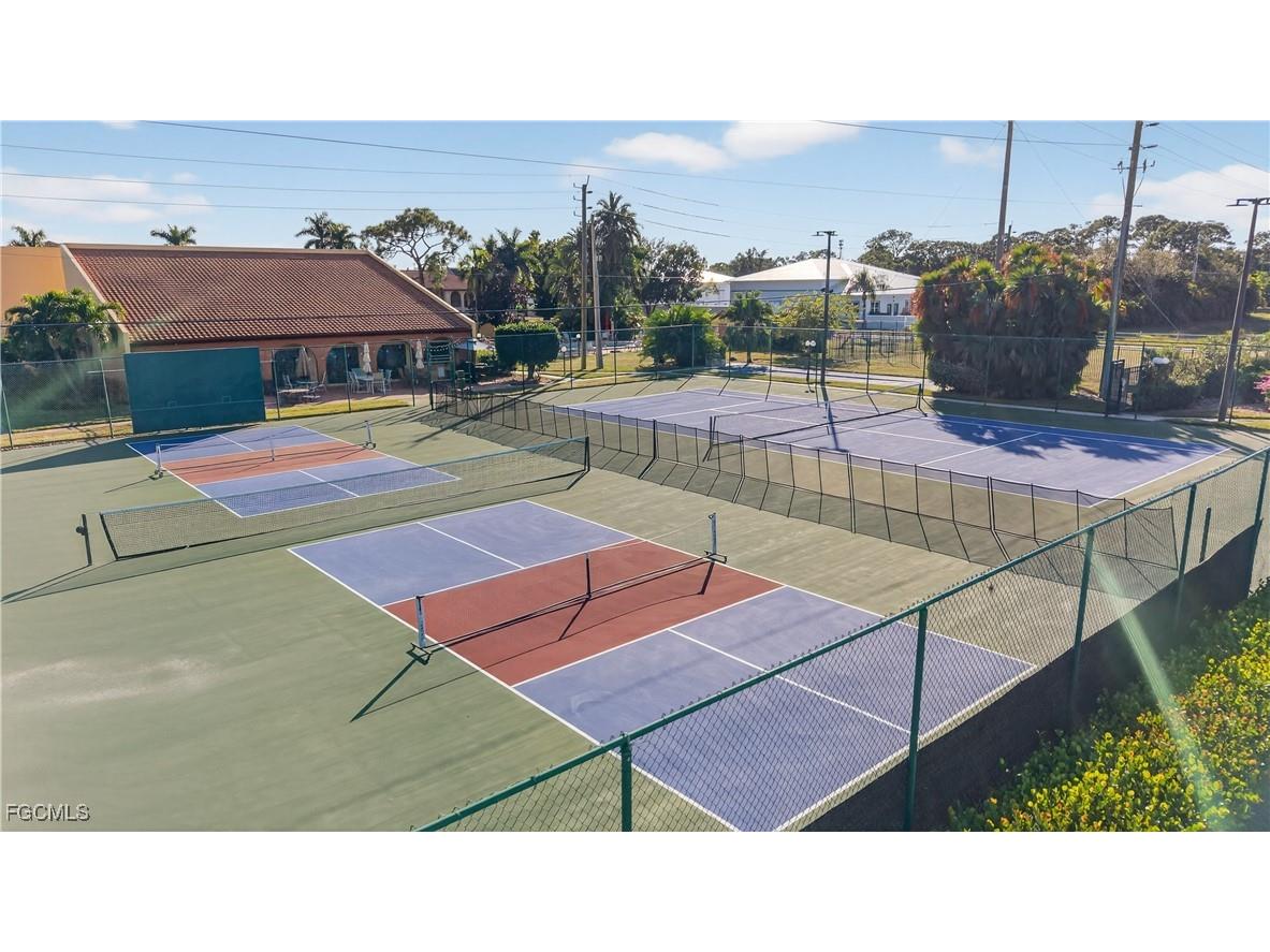 6136 Whiskey Creek Drive #520 Fort Myers FL 33919 2025021872 image28