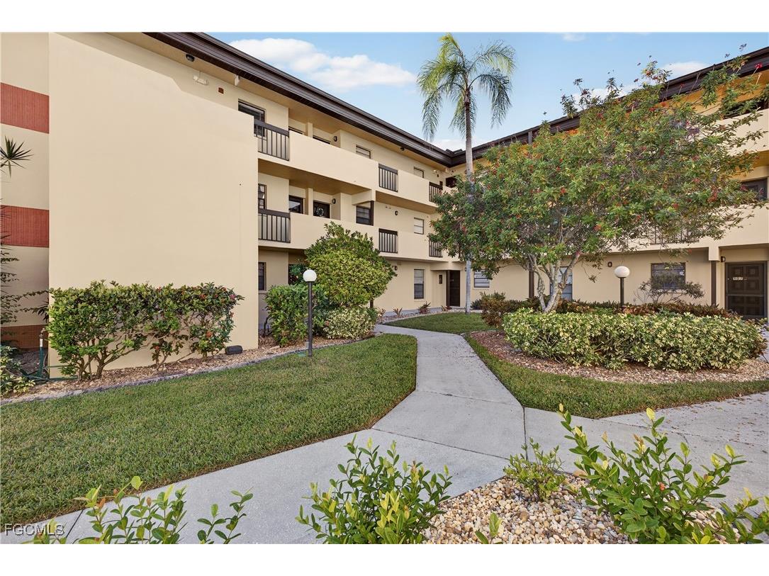 6136 Whiskey Creek Drive #520 Fort Myers FL 33919 2025021872 image29