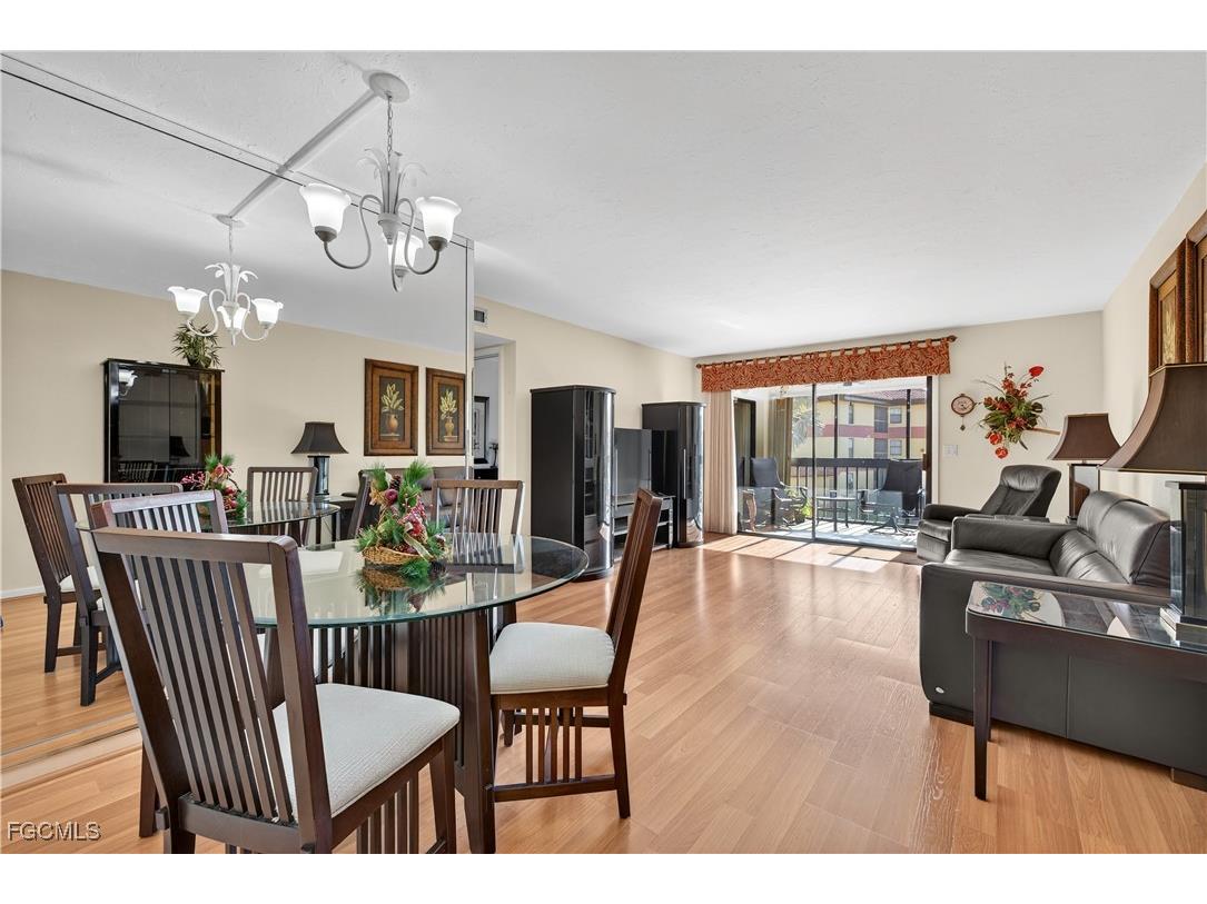 6136 Whiskey Creek Drive #520 Fort Myers FL 33919 2025021872 image4