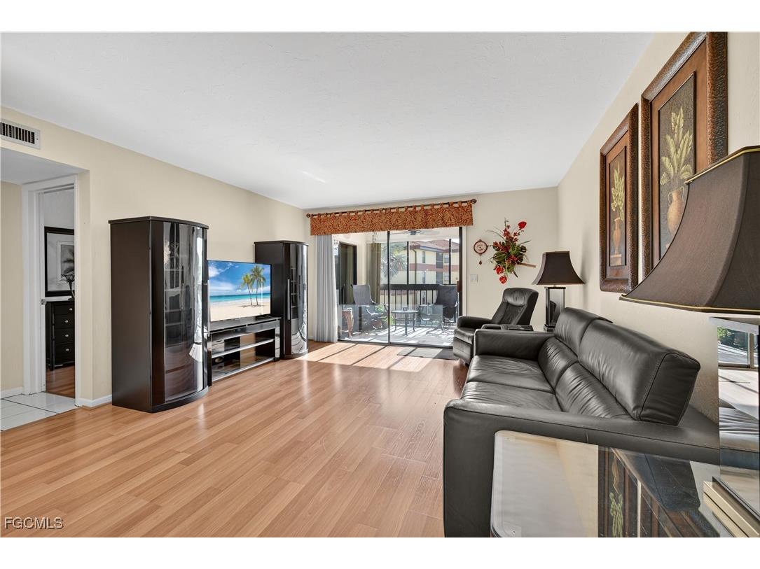 6136 Whiskey Creek Drive #520 Fort Myers FL 33919 2025021872 image5