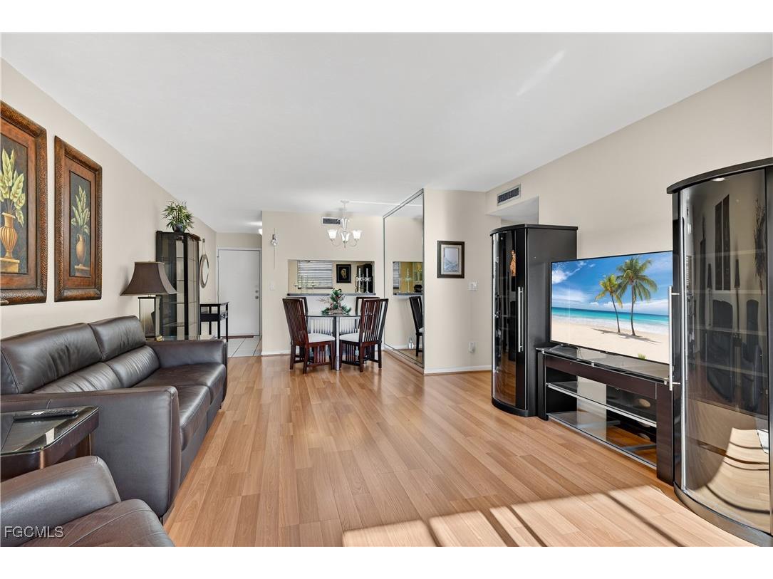 6136 Whiskey Creek Drive #520 Fort Myers FL 33919 2025021872 image8