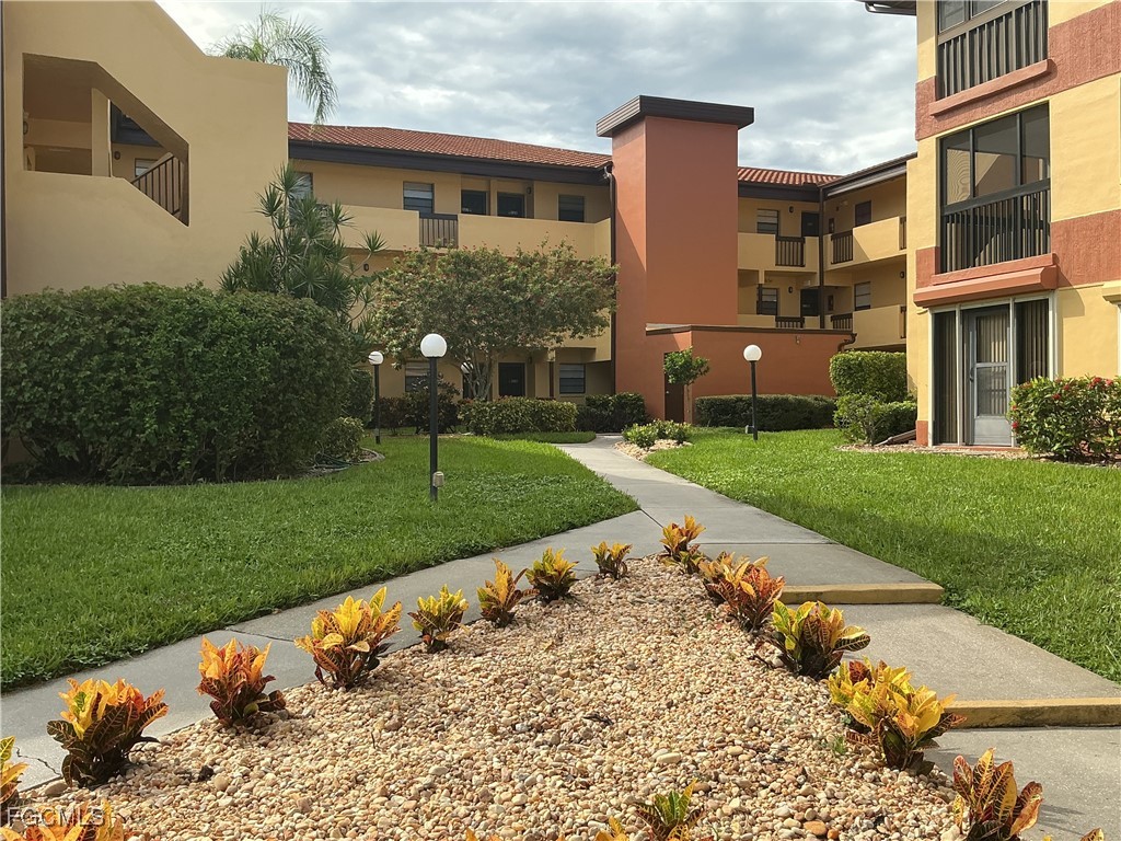 6136 Whiskey Creek Drive #526 Fort Myers FL 33919 2025002424 image1