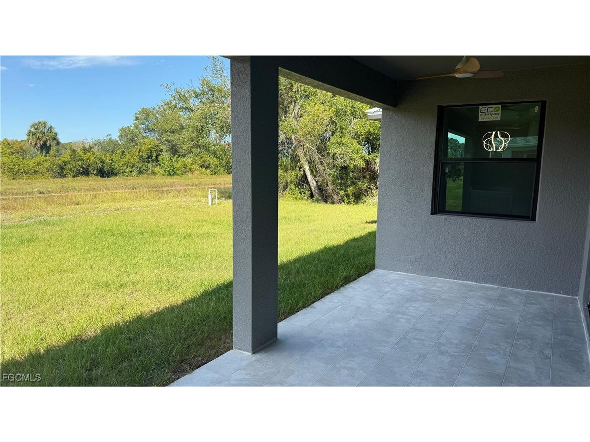 6137 Higgins Avenue Fort Myers FL 33905 2025019272 image29