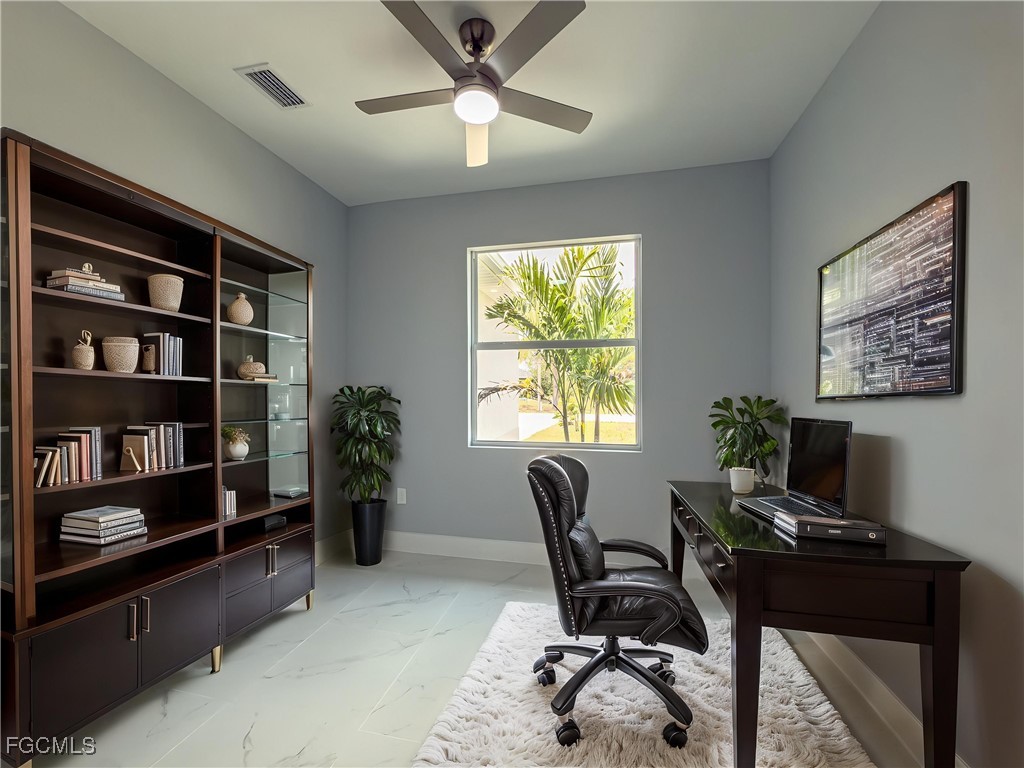 6137 Higgins Avenue Fort Myers FL 33905 2025019281 image25