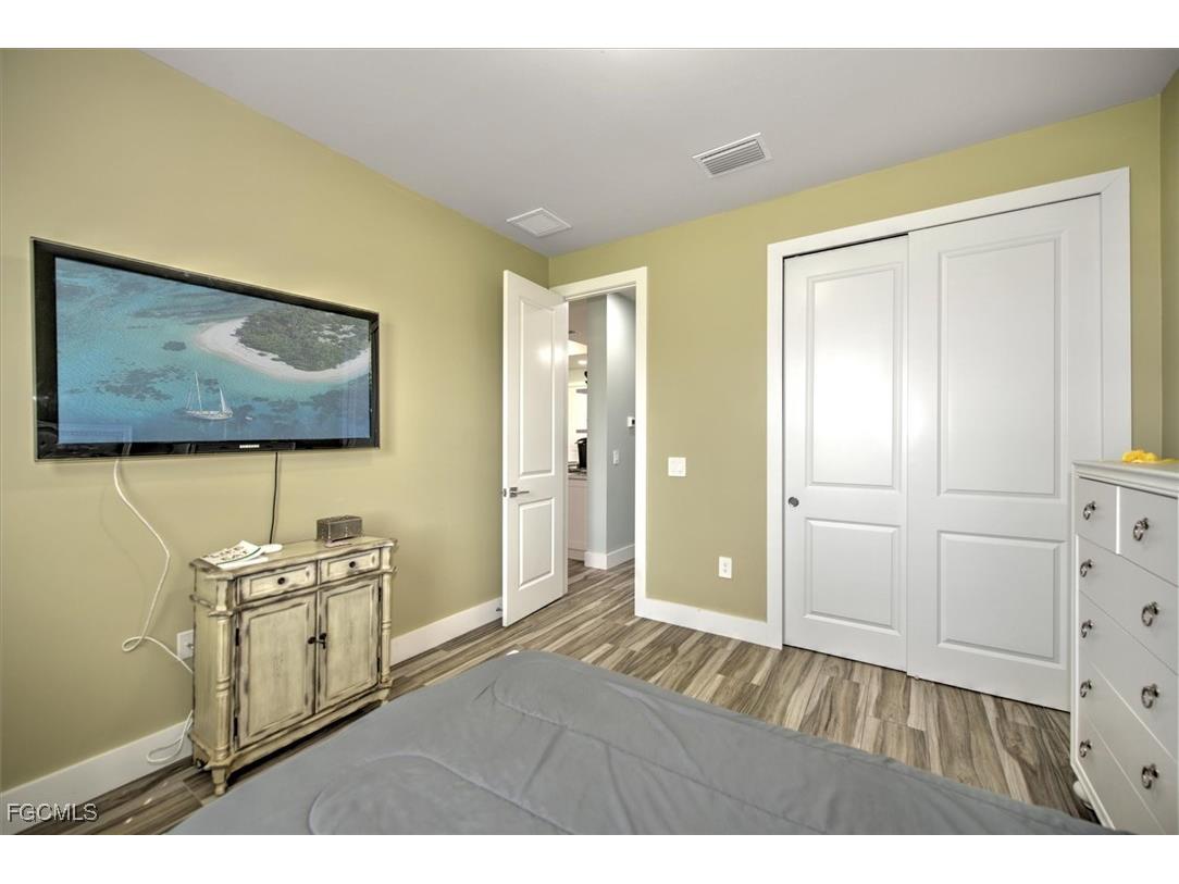 6137 Holt Court Fort Myers FL 33905 2025025807 image21