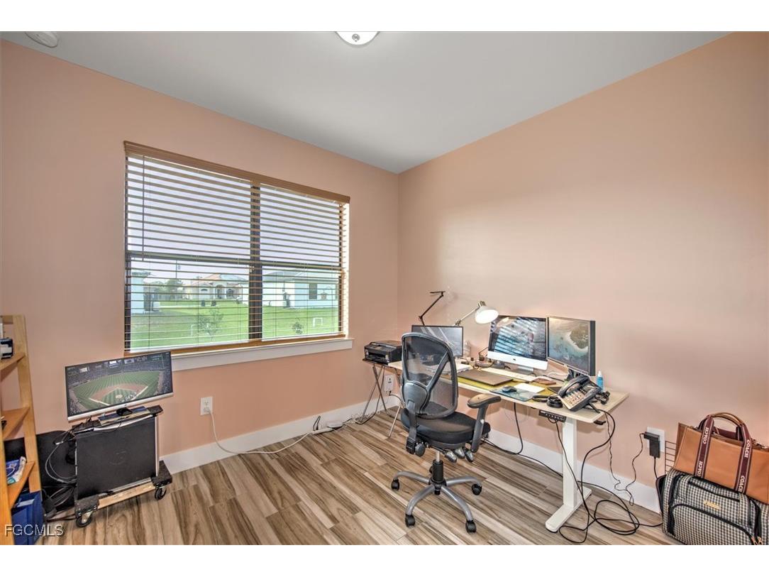 6137 Holt Court Fort Myers FL 33905 2025025807 image22
