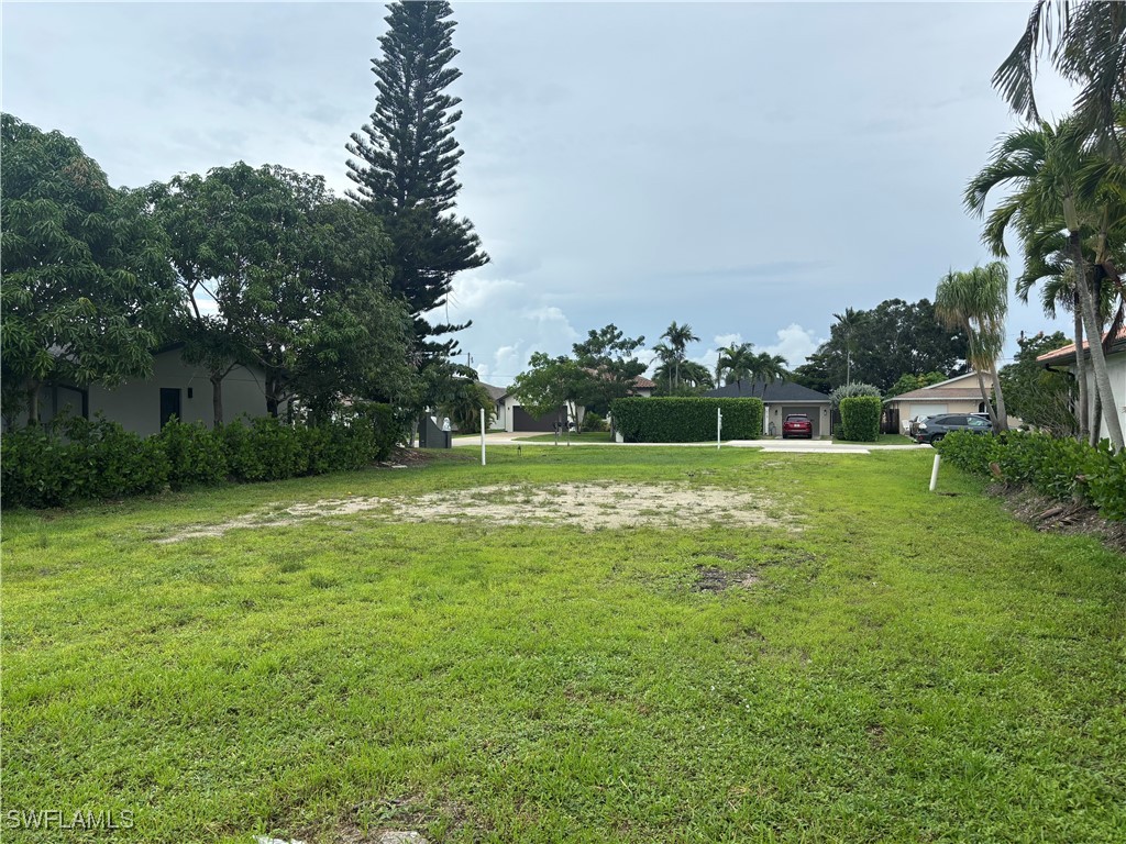 614 109th Avenue N Naples FL 34108 225060869 image1