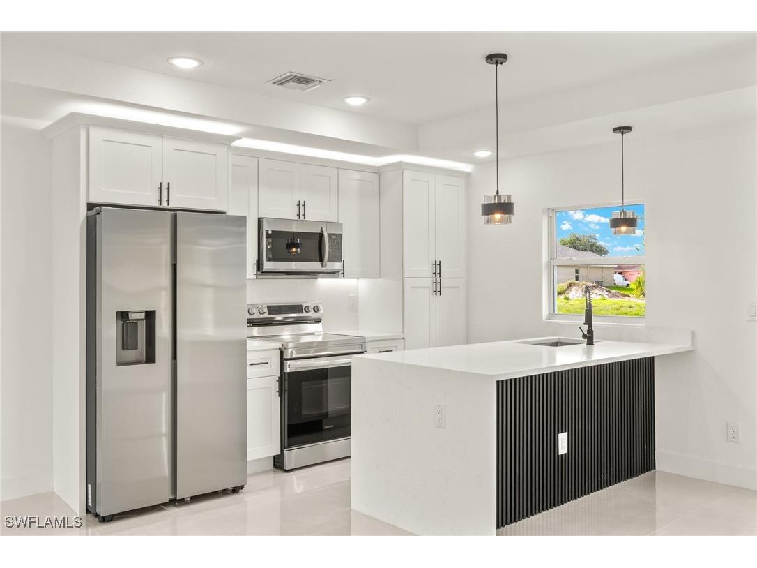 614 Ames Street E Lehigh Acres FL 33974 225058165 image1