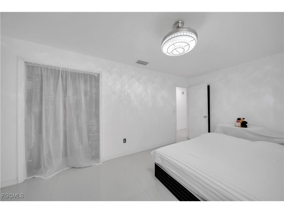 614 Carolina Avenue Fort Myers FL 33905 2025020201 image12