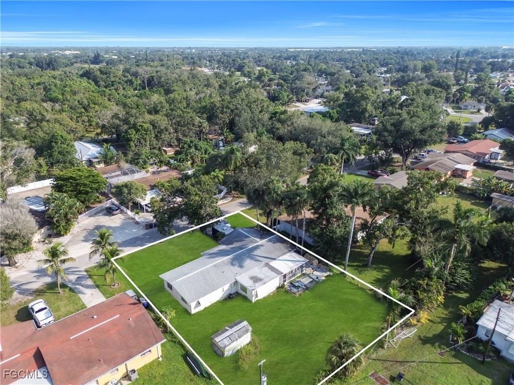 614 Carolina Avenue Fort Myers FL 33905 2025020201 image3