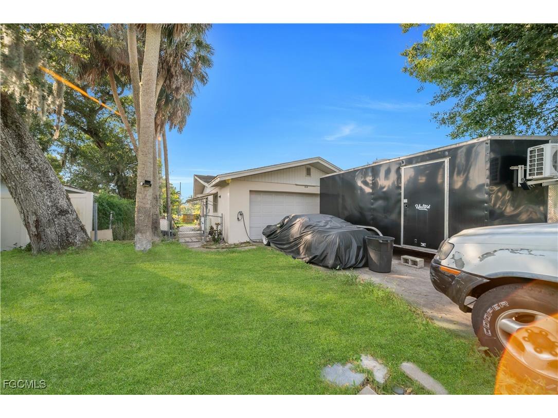 614 Carolina Avenue Fort Myers FL 33905 2025020201 image36