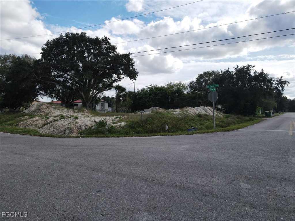 614 El Paso Trail Immokalee FL 34142 2025025503 image2