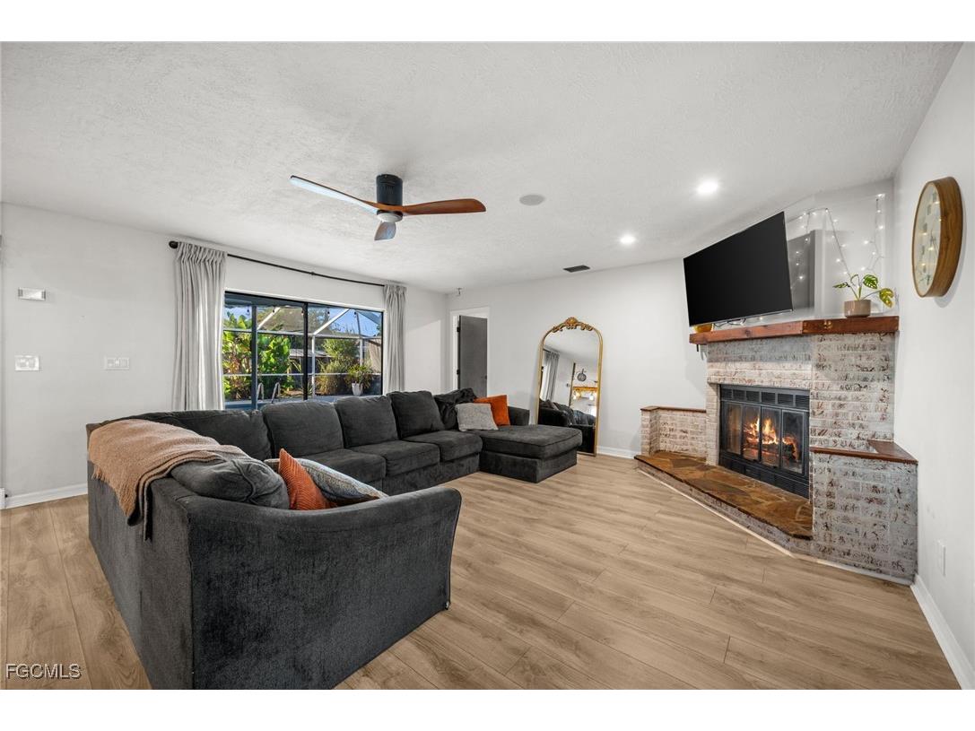 614 NE 1st Avenue Cape Coral FL 33909 2025025835 image12