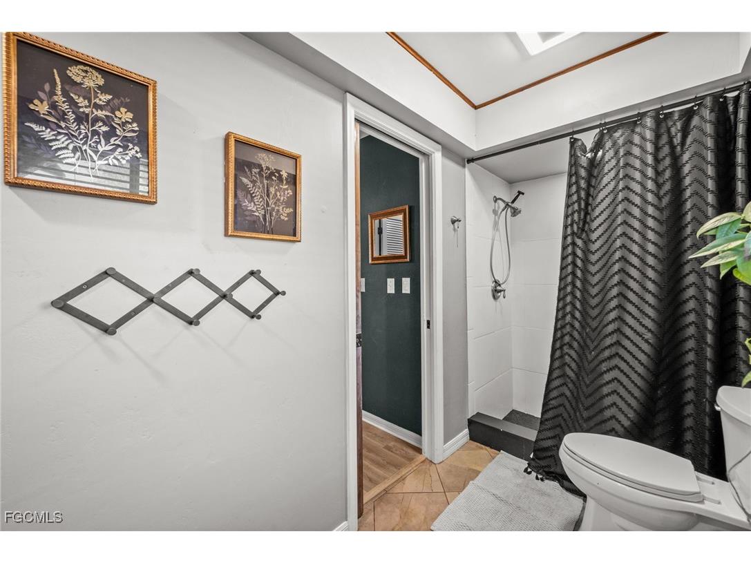 614 NE 1st Avenue Cape Coral FL 33909 2025025835 image25