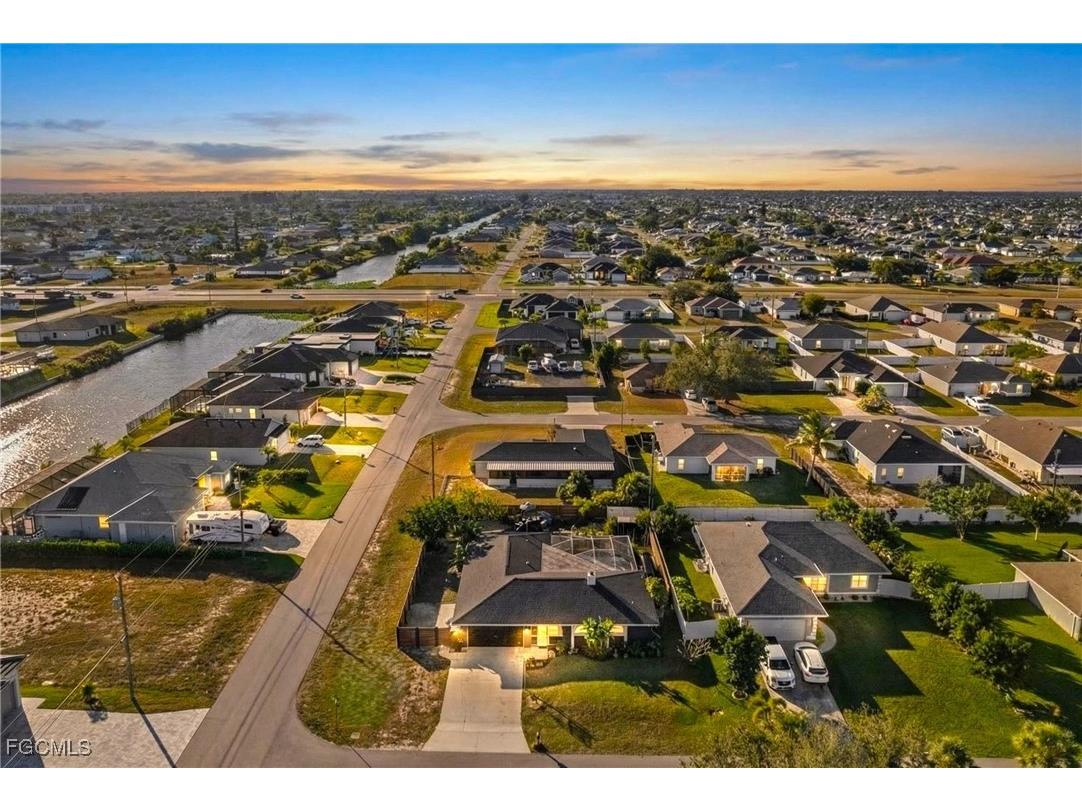 614 NE 1st Avenue Cape Coral FL 33909 2025025835 image43