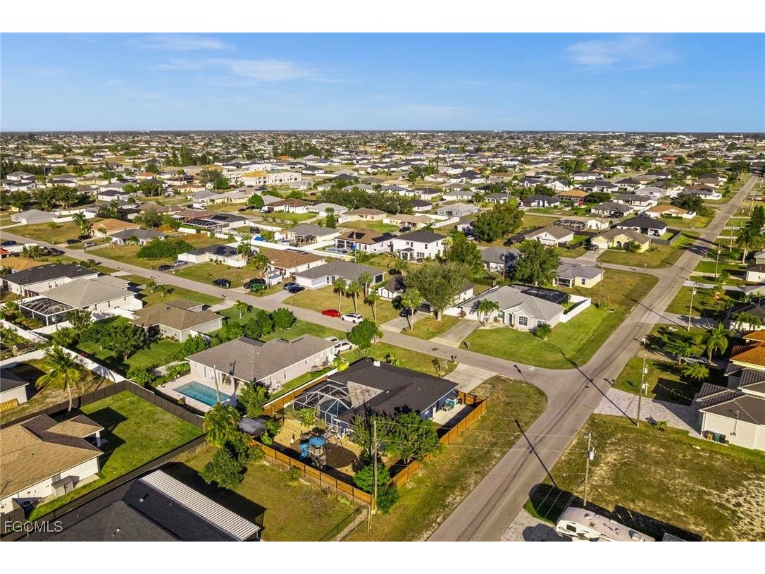 614 NE 1st Avenue Cape Coral FL 33909 2025025835 image45