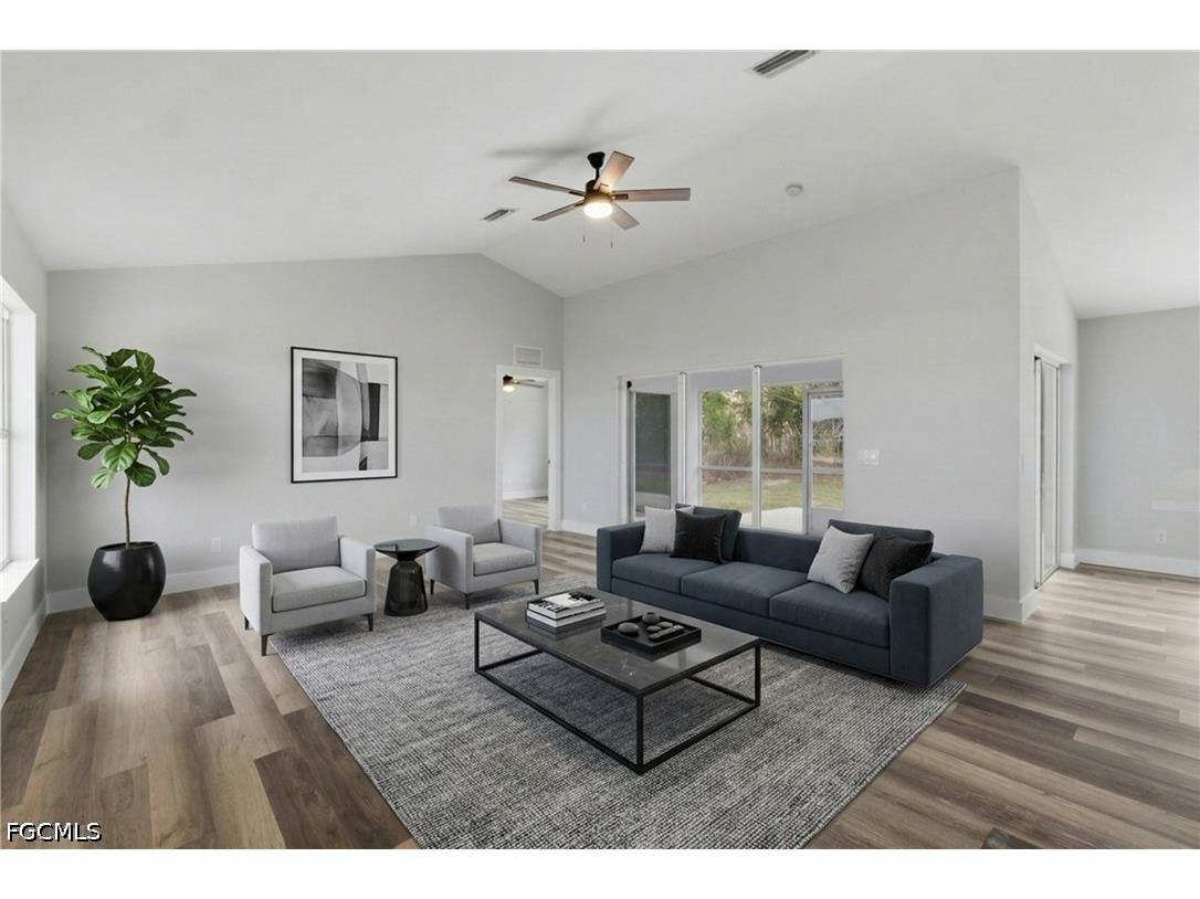 614 SW 1st Street Cape Coral FL 33991 2026012323 image10