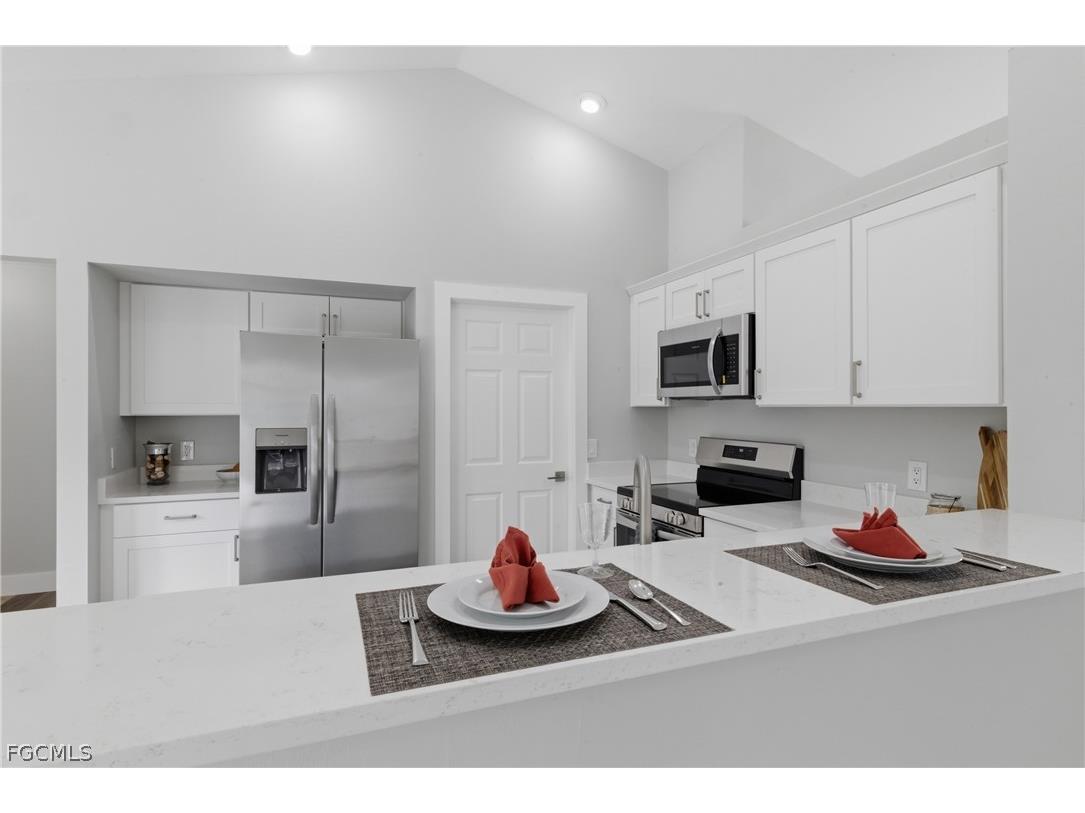 614 SW 1st Street Cape Coral FL 33991 2026012323 image17