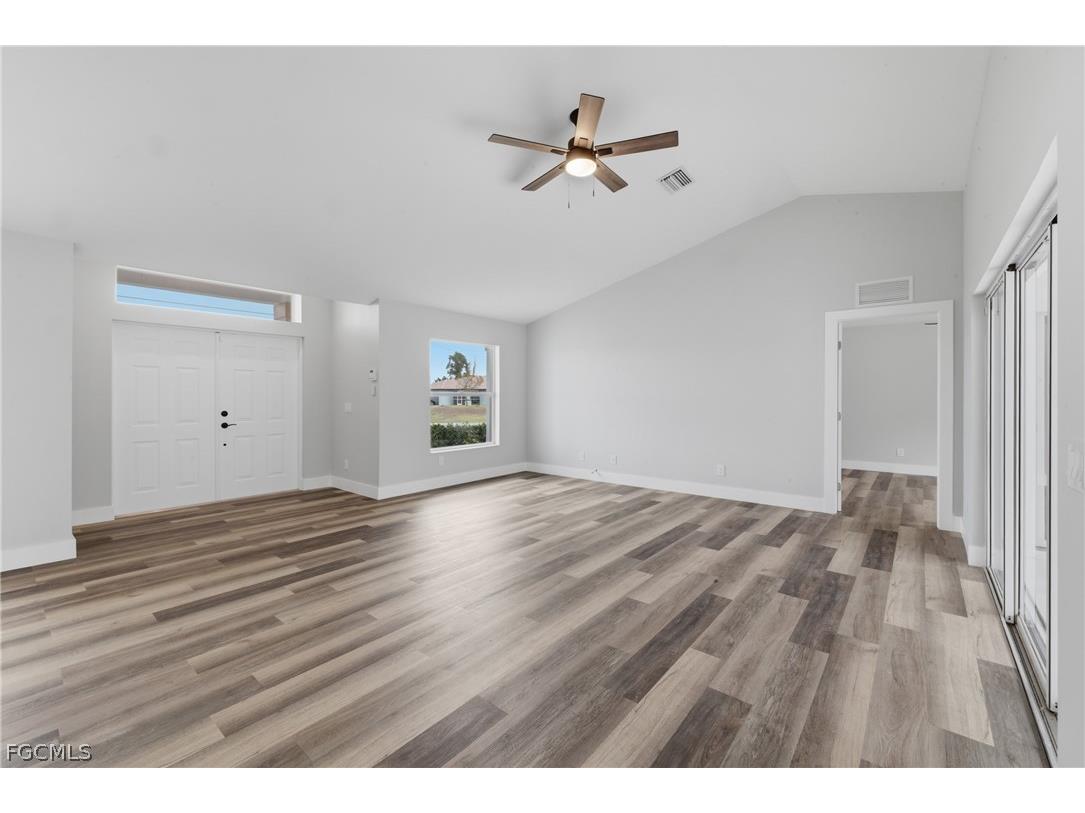 614 SW 1st Street Cape Coral FL 33991 2026012323 image6