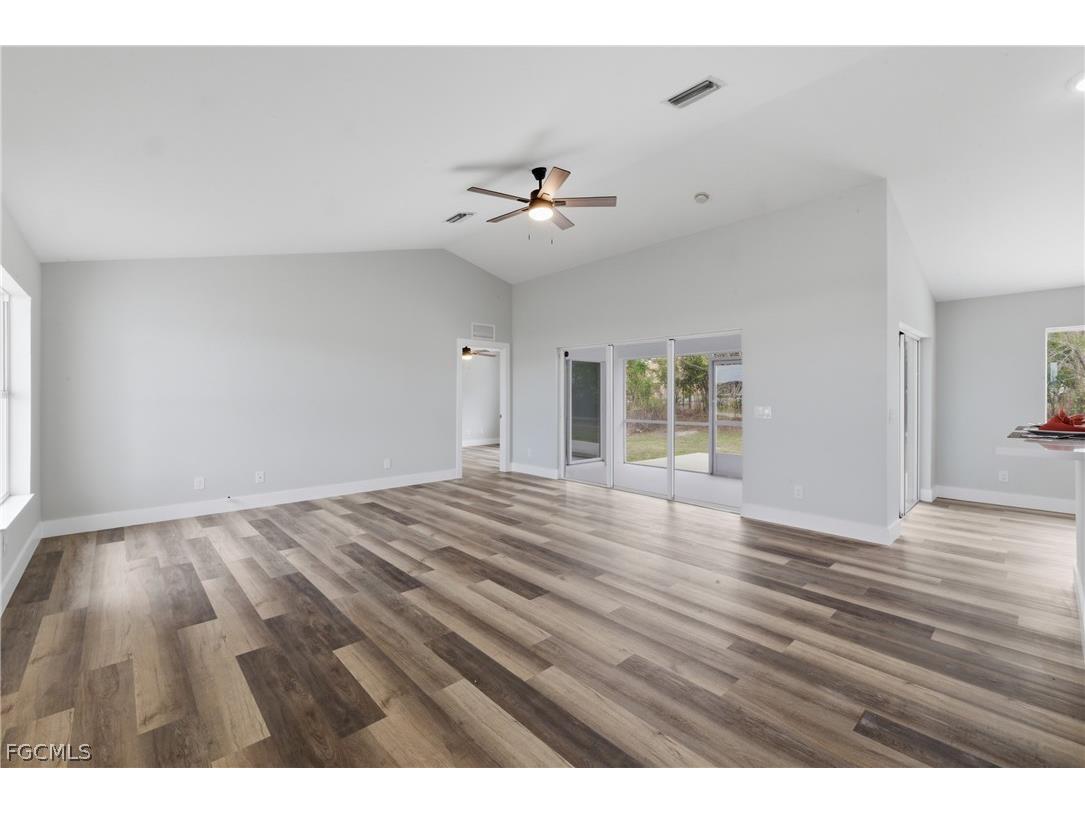 614 SW 1st Street Cape Coral FL 33991 2026012323 image8