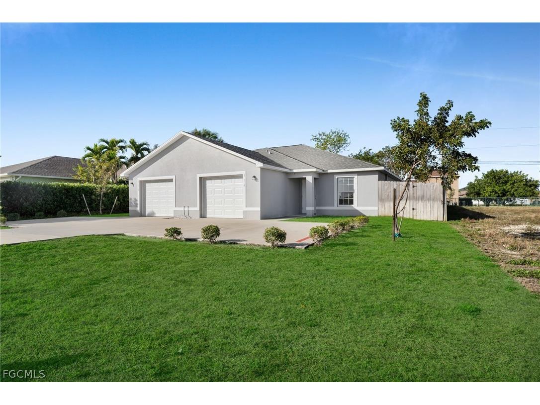 614 SW 3rd Court Cape Coral FL 33991 2026011404 image2