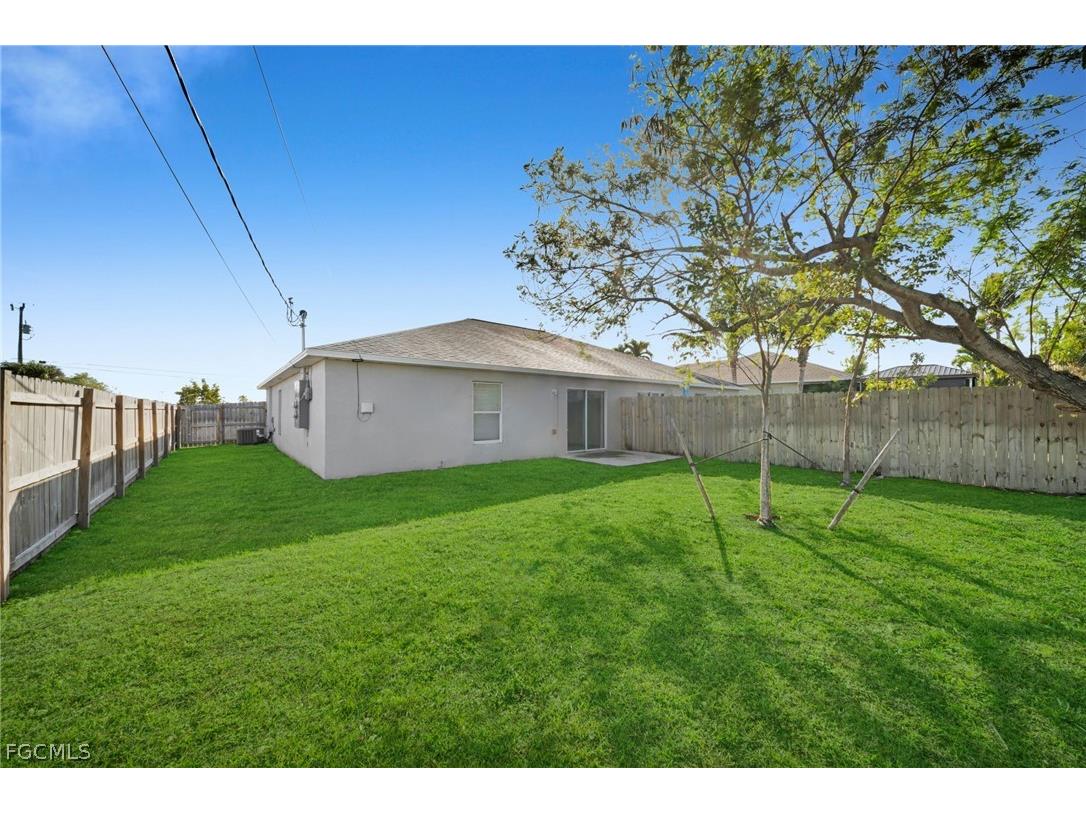614 SW 3rd Court Cape Coral FL 33991 2026011404 image23