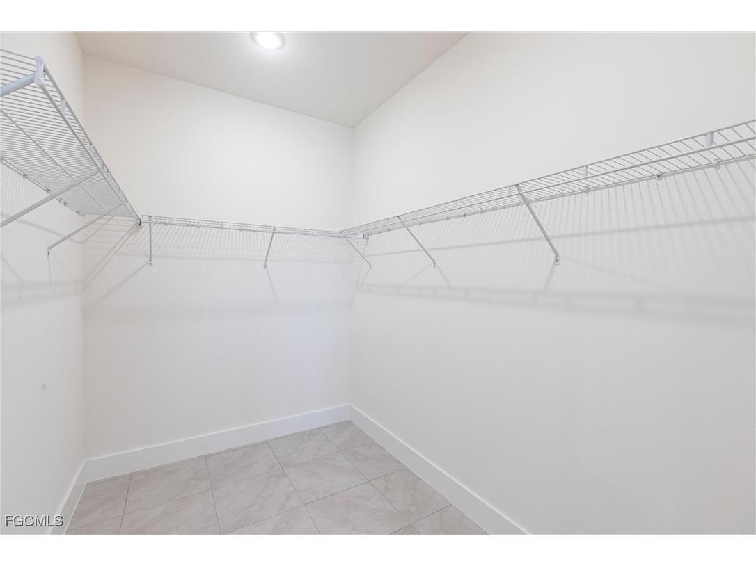 6141 Arbor Avenue Fort Myers FL 33905 2025011242 image28