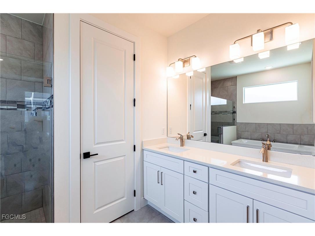 6141 Arbor Avenue Fort Myers FL 33905 2025011242 image29