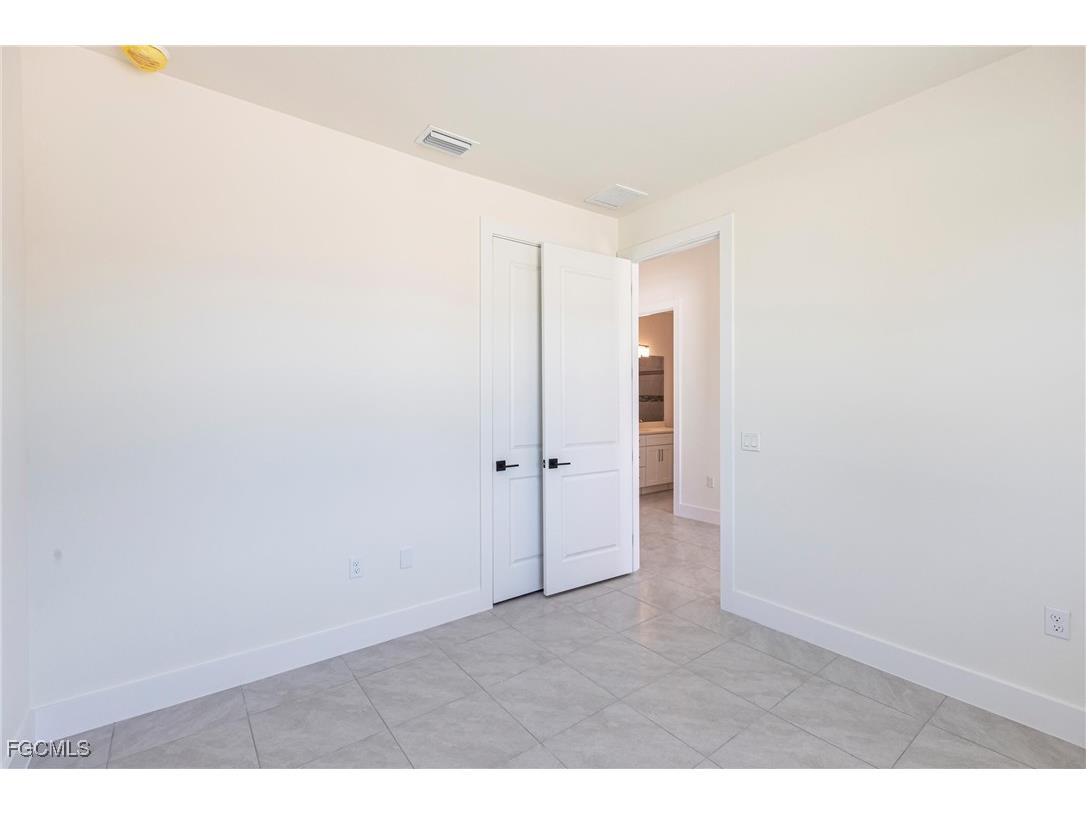 6141 Arbor Avenue Fort Myers FL 33905 2025011242 image35