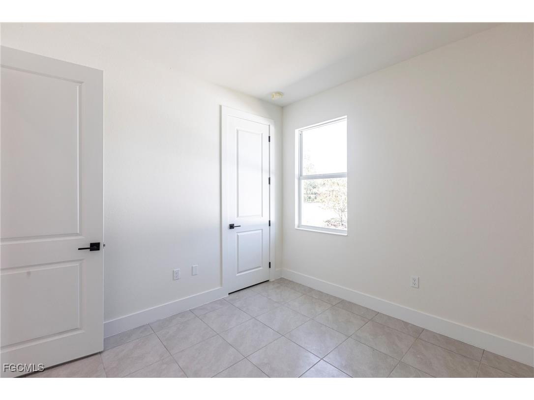 6141 Arbor Avenue Fort Myers FL 33905 2025011242 image40