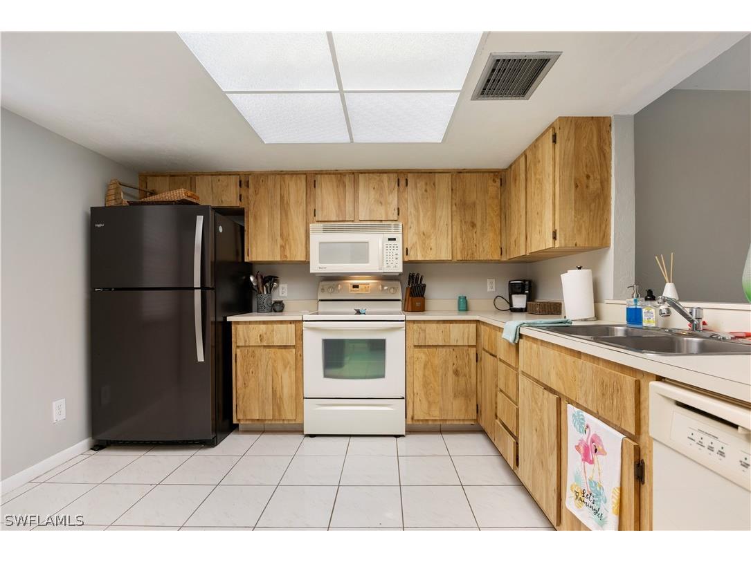 6142 Whiskey Creek Drive #603 Fort Myers FL 33919 226010625 image12