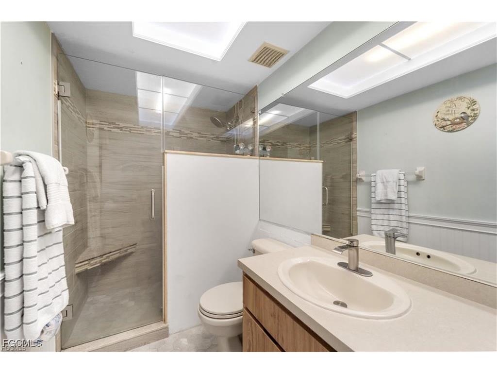 6146 Whiskey Creek Drive #716 Fort Myers FL 33919 2025024913 image12