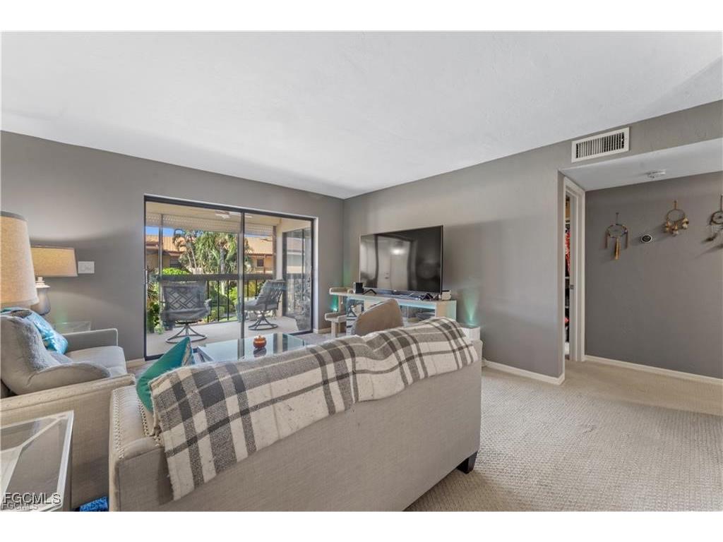 6146 Whiskey Creek Drive #716 Fort Myers FL 33919 2025024913 image6