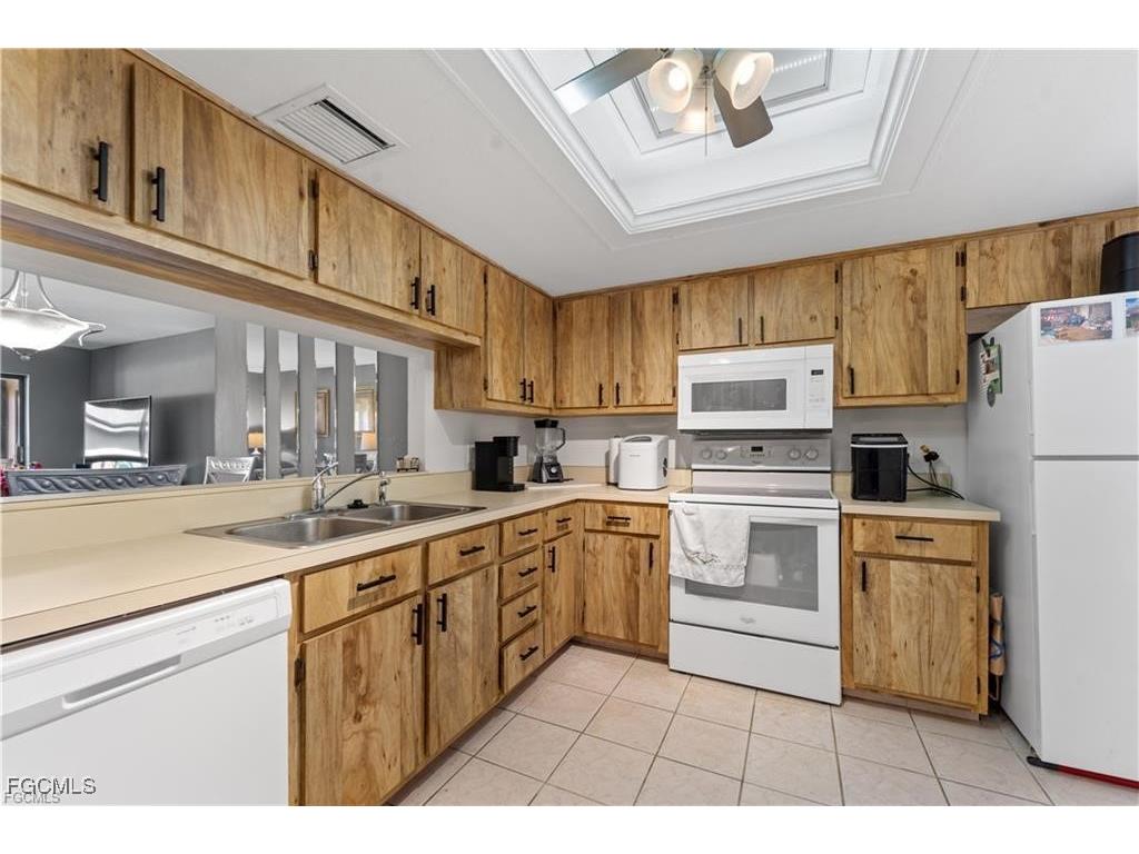 6146 Whiskey Creek Drive #716 Fort Myers FL 33919 2025024913 image8