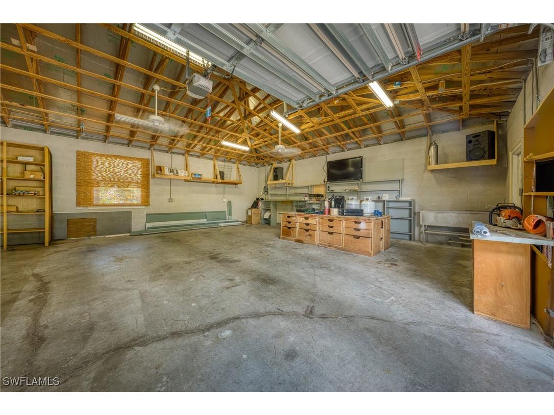 615 12th Avenue NE Naples FL 34120 225074960 image45