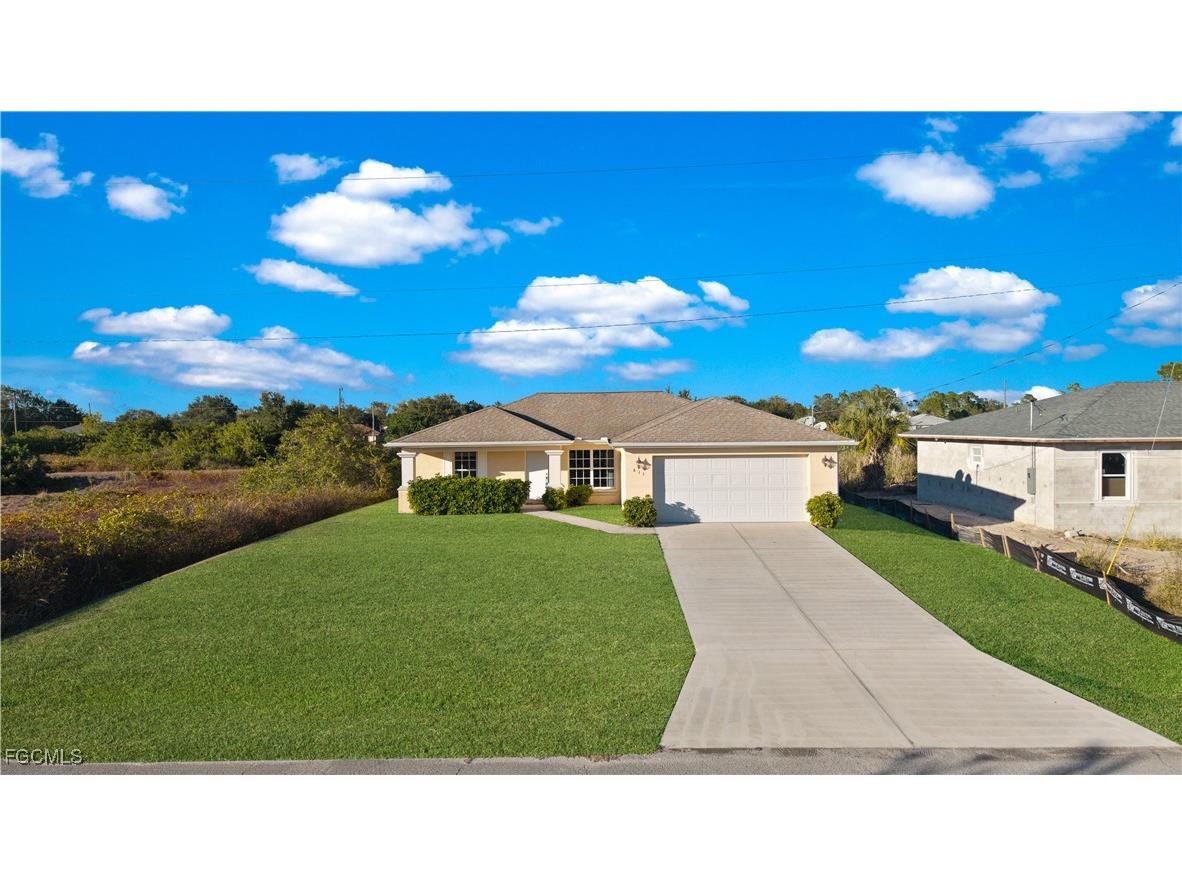 615 Chavers Street Lehigh Acres FL 33974 2026003644 image1