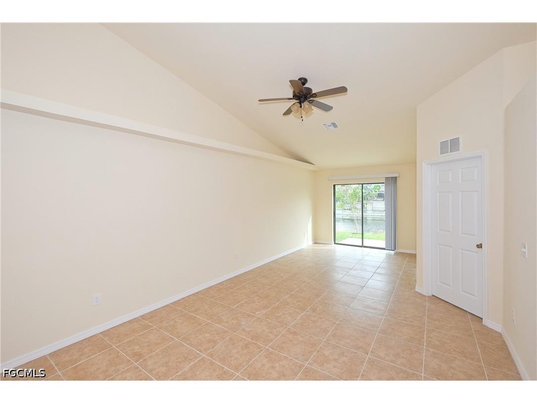 615 SE 6th Terrace Cape Coral FL 33990 2026019429 image16